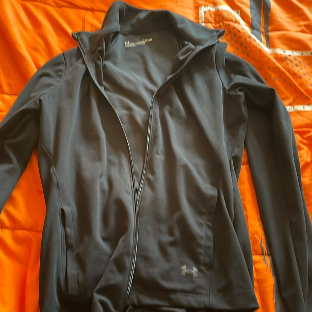 fitted black under armour jacket